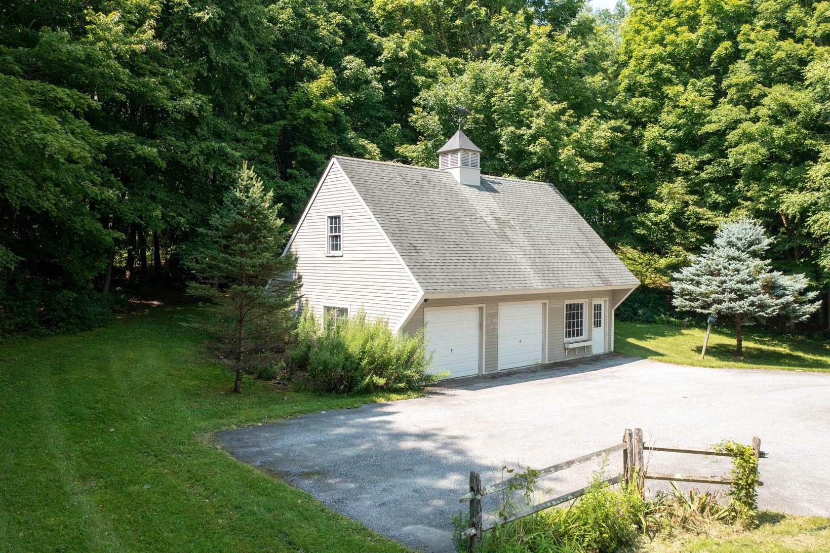 667 Canterbury Road Manchester, VT 05255 - Photo 18 of 29 Gallery Image 18