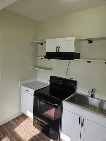 $309,000 | 435 Benton Avenue, Excelsior Springs, MO 64024