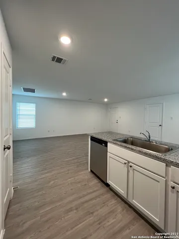 $1,550 | 7246 Plow Run, San Antonio, TX 78252