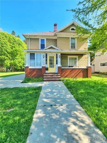 $139,900 | 417 East State Street, Salamanca, NY 14779