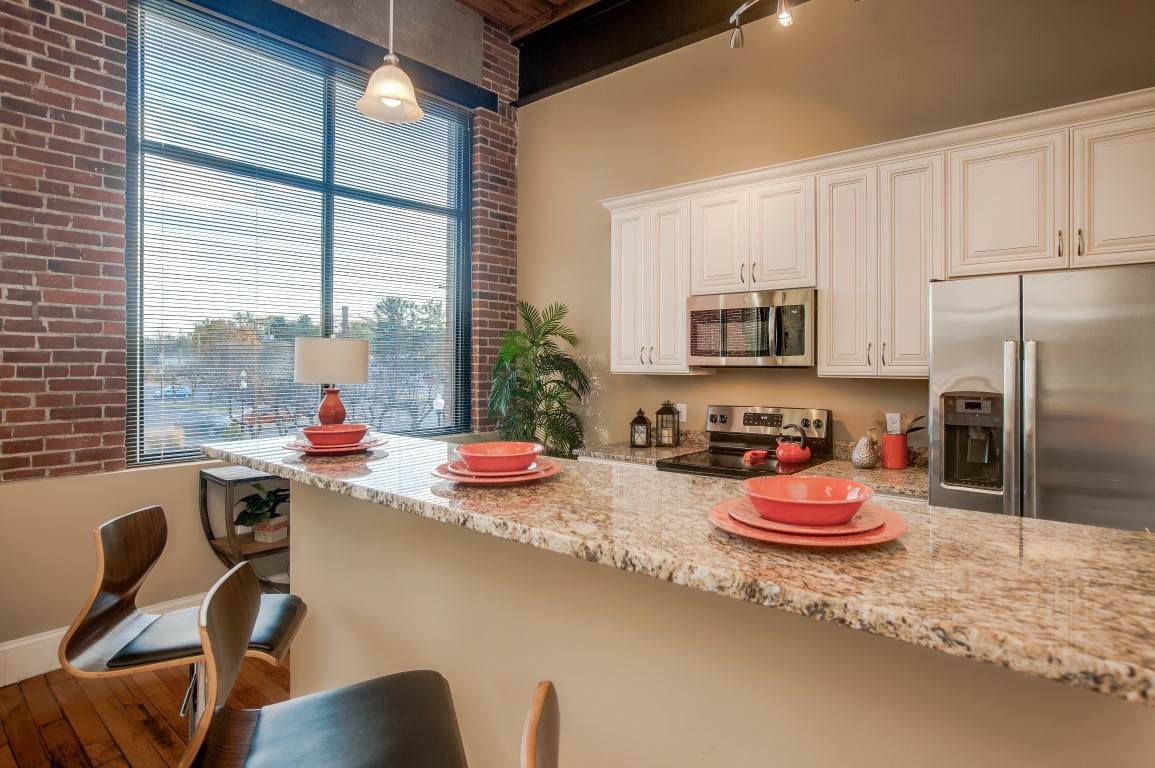 216 West Street, Unit 4 Keene, NH 03431 - Photo 16 of 35