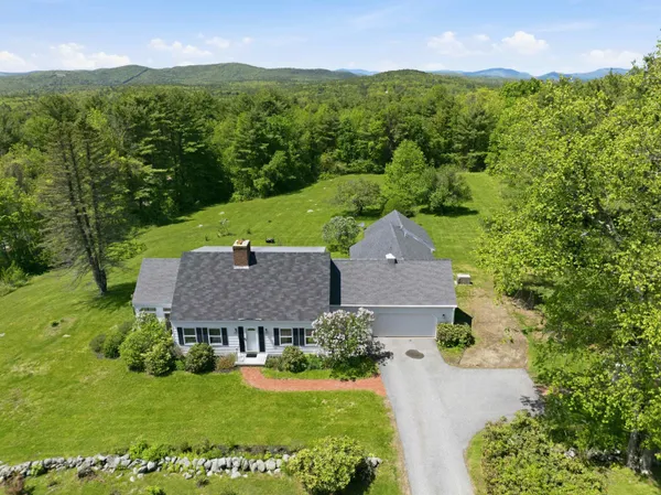 $850,000 | 5 Carol Lane, Meredith, NH 03253
