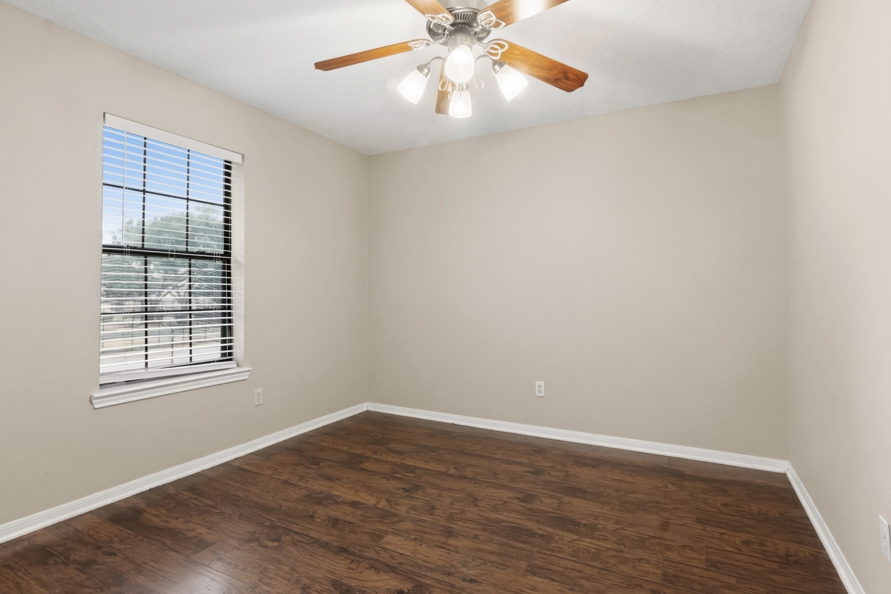 8606 Prima Street Houston, TX 77083 - Photo 19 of 24