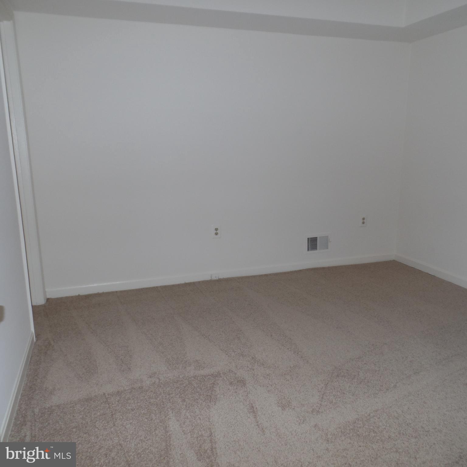 7 Fieldstone Court Silver Spring, MD 20905 - Photo 11 of 12