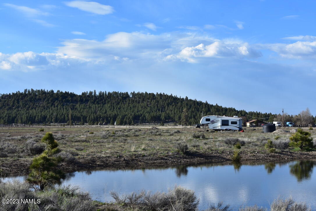 13508 East Spring Valley Road Parks, AZ 86018 - Photo 14 of 16 C321DA83-4B42-4098-A685-71D75FB8B9F0_1_1