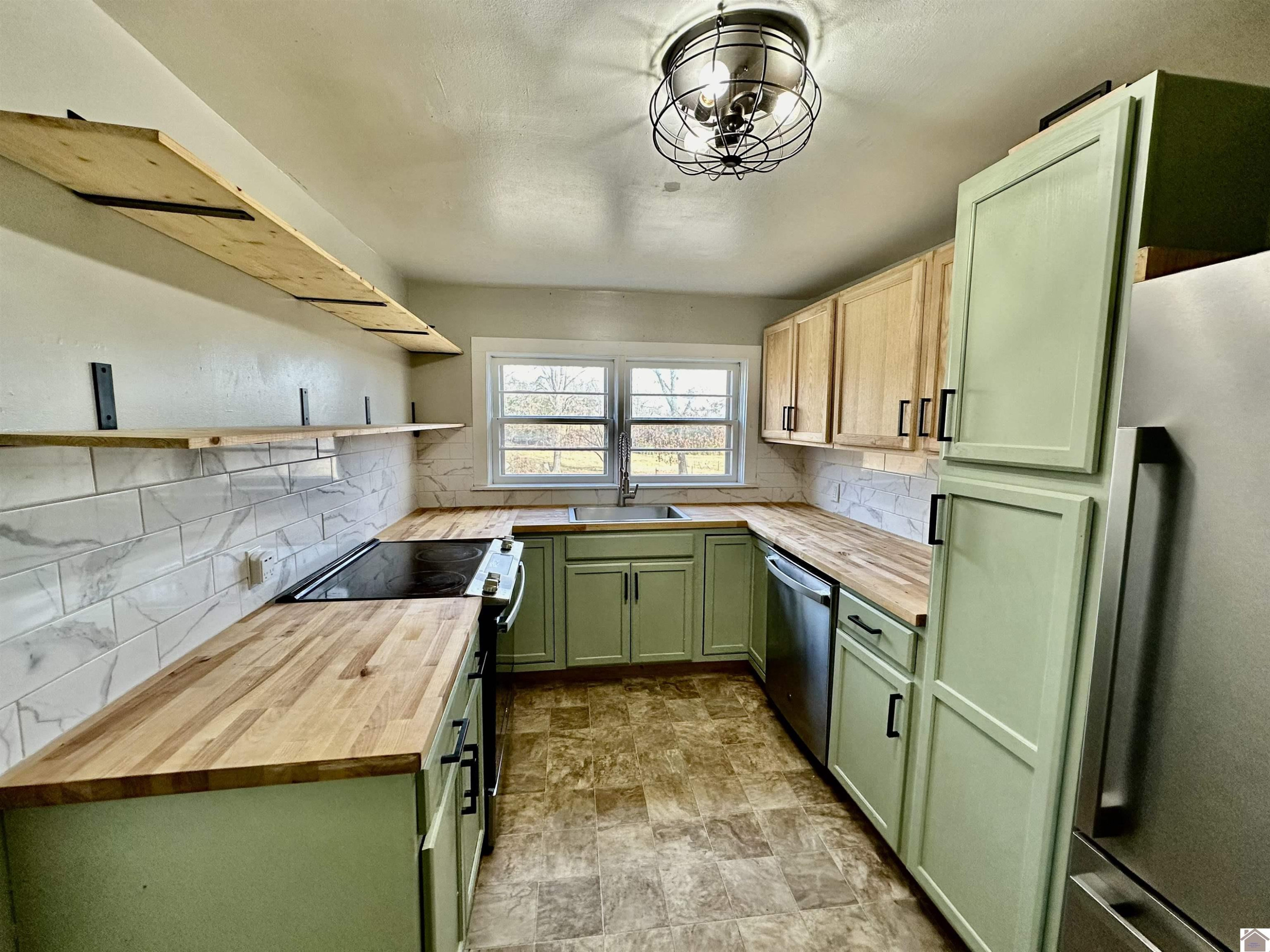 703 Cerulean Road Cadiz, KY 42211 - Photo 5 of 19 Photo 5