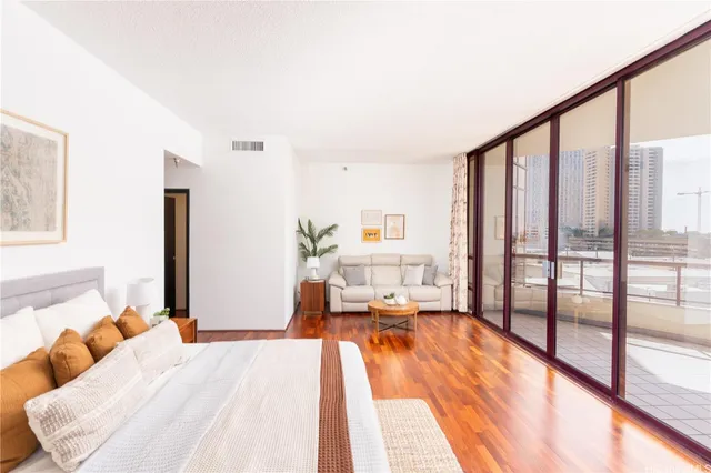 $999,900 | 725 Kapiolani Boulevard, Unit 617, Honolulu, HI 96813
