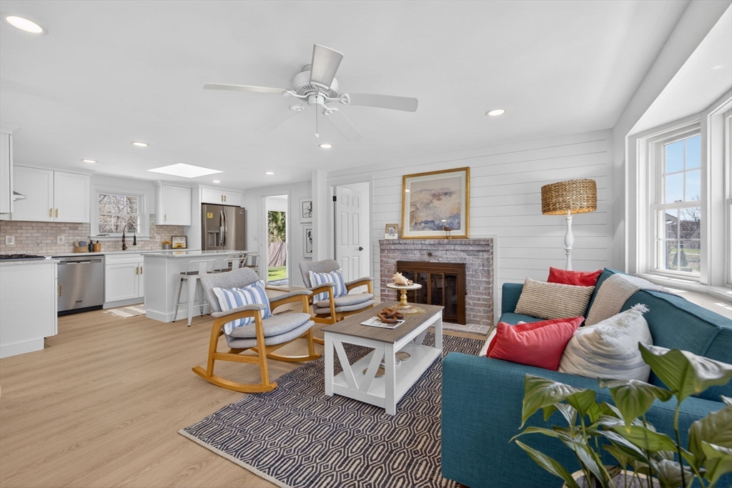 12 Spoonbill Road Dennis, MA 02670 - Photo 6 of 40