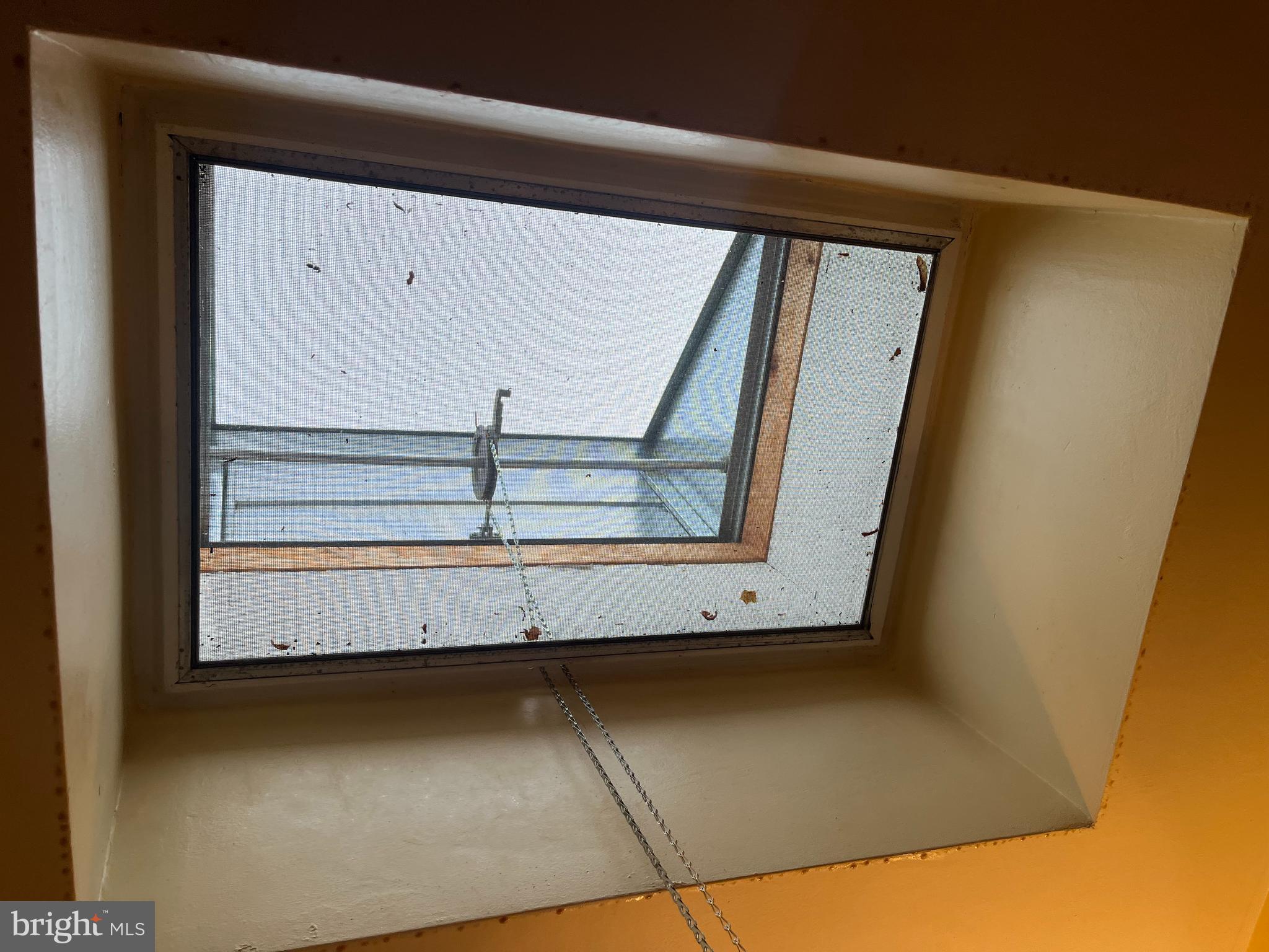 9609 Clark Street Philadelphia, PA 19115 - Photo 20 of 46 a view of entryway