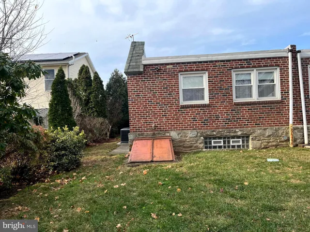 $330,000 | 9609 Clark Street, Philadelphia, PA 19115