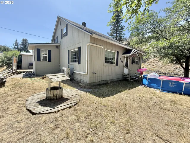 $258,000 | 338 Inland Drive, Canyon City, OR 97820