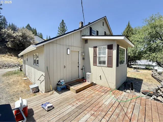 $258,000 | 338 Inland Drive, Canyon City, OR 97820