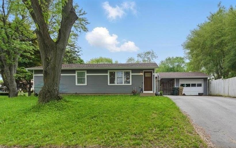 5 Daffodil Lane Madison, WI 53714 - Photo 1 of 27