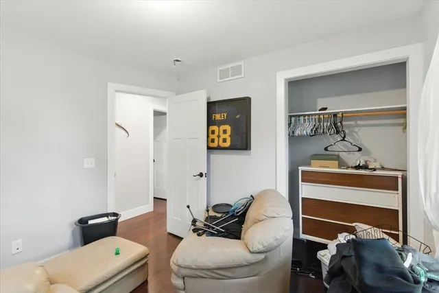 $379,500 | 5 Daffodil Lane, Madison, WI 53714