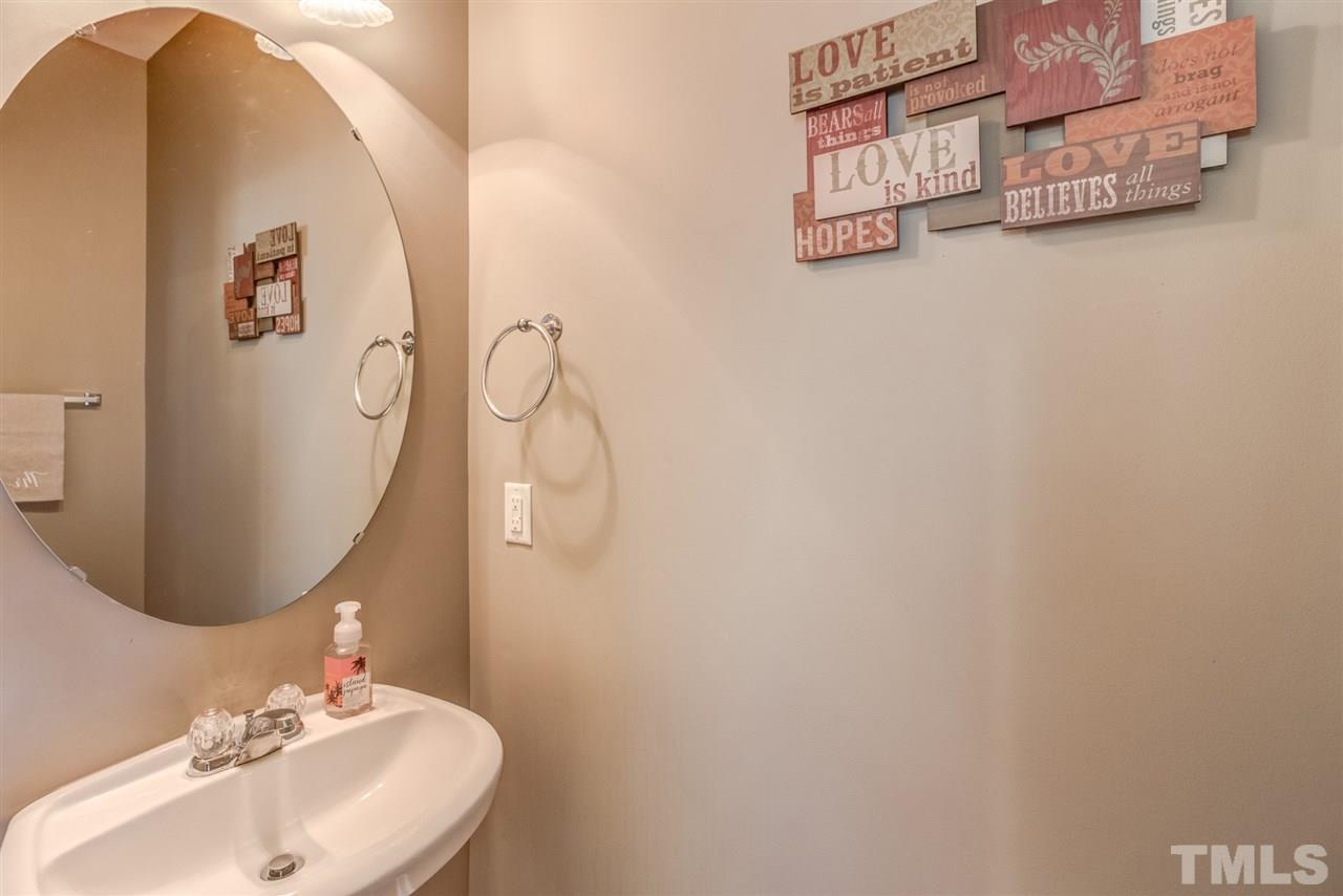 5340 Silver Moon Lane Raleigh, NC 27606 - Photo 11 of 20 Gallery Image 11