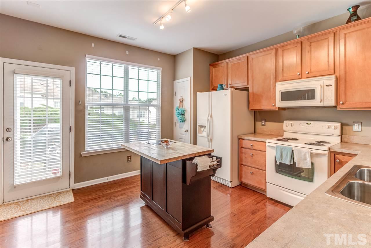 5340 Silver Moon Lane Raleigh, NC 27606 - Photo 8 of 20 Gallery Image 8