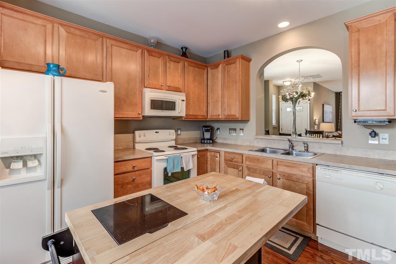 5340 Silver Moon Lane Raleigh, NC 27606 - Photo 9 of 20 Gallery Image 9