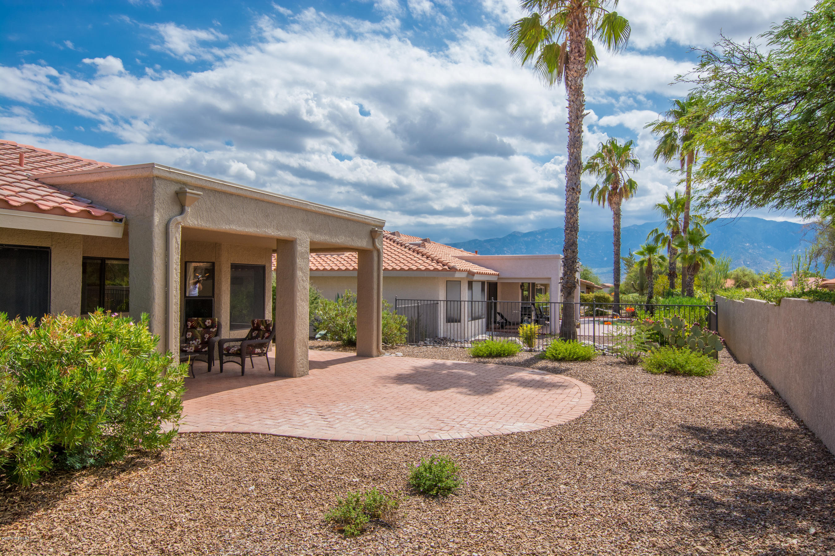 922 East Crown Ridge Drive Tucson, AZ 85755 - Photo 4 of 28