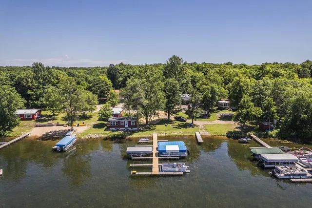 $179,000 | 29501 Maplewood Road, Unit HORSESHOE, Callaway, MN 56521