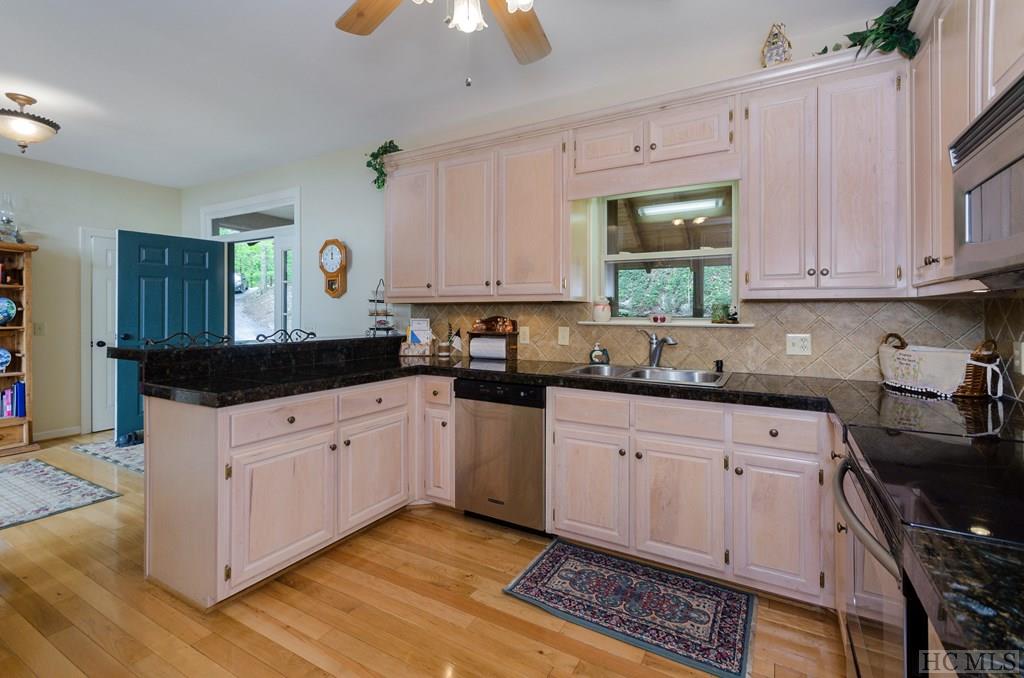648 Shepherds Gap Road Cullowhee, NC 28723 - Photo 9 of 34 Gallery Image 9