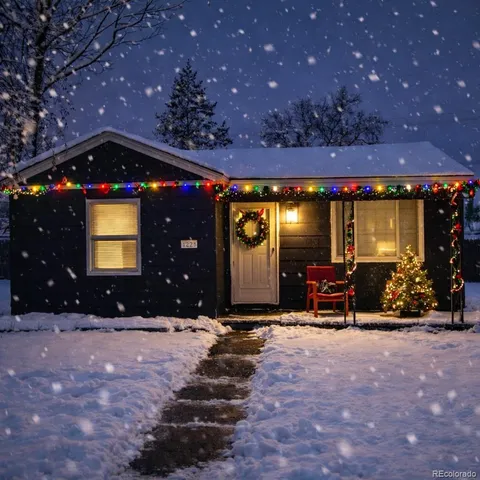 $350,000 | 1273 Newark Street, Aurora, CO 80010