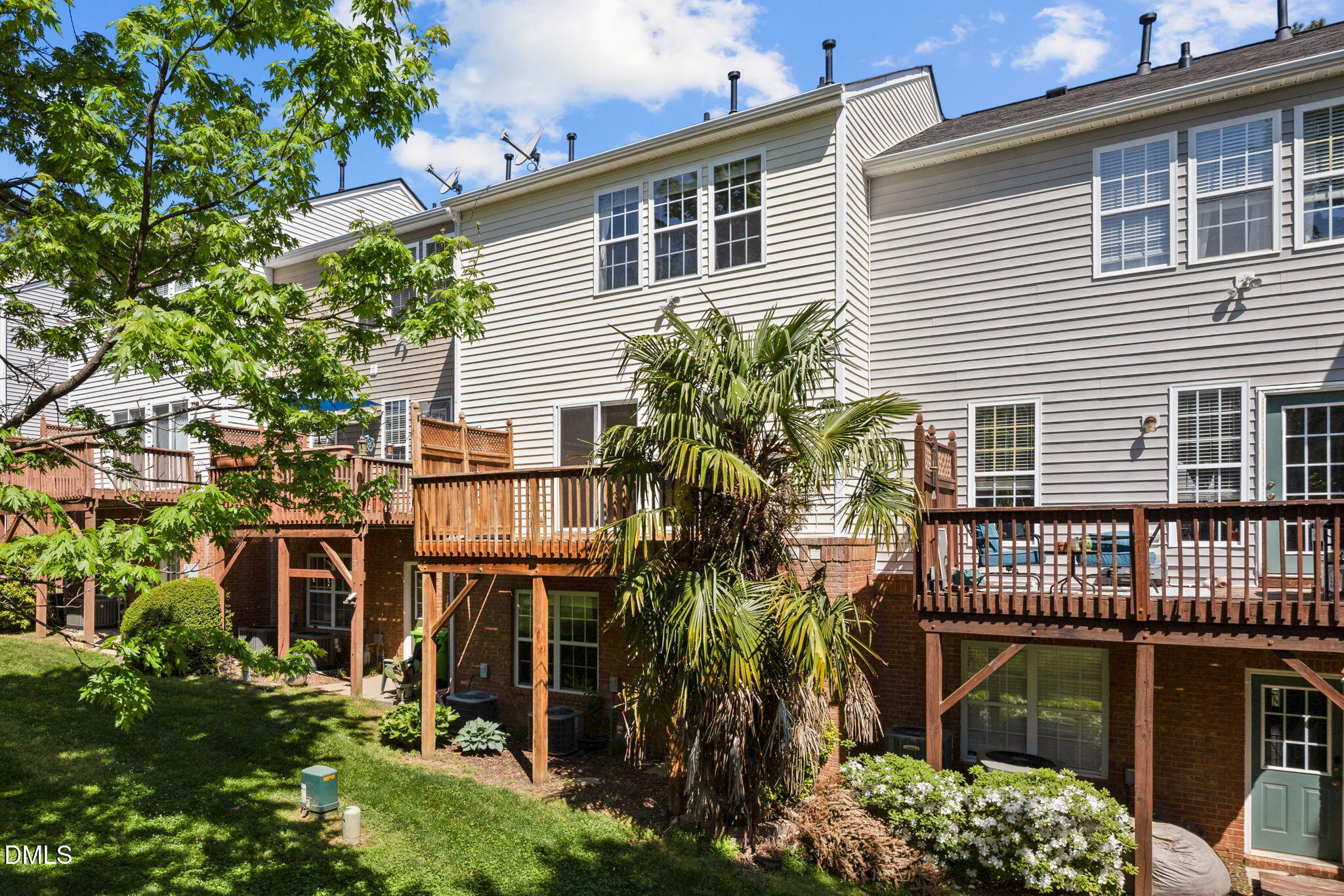 5537 Red Robin Road Raleigh, NC 27613 - Photo 27 of 33 a front view of a house with a yard