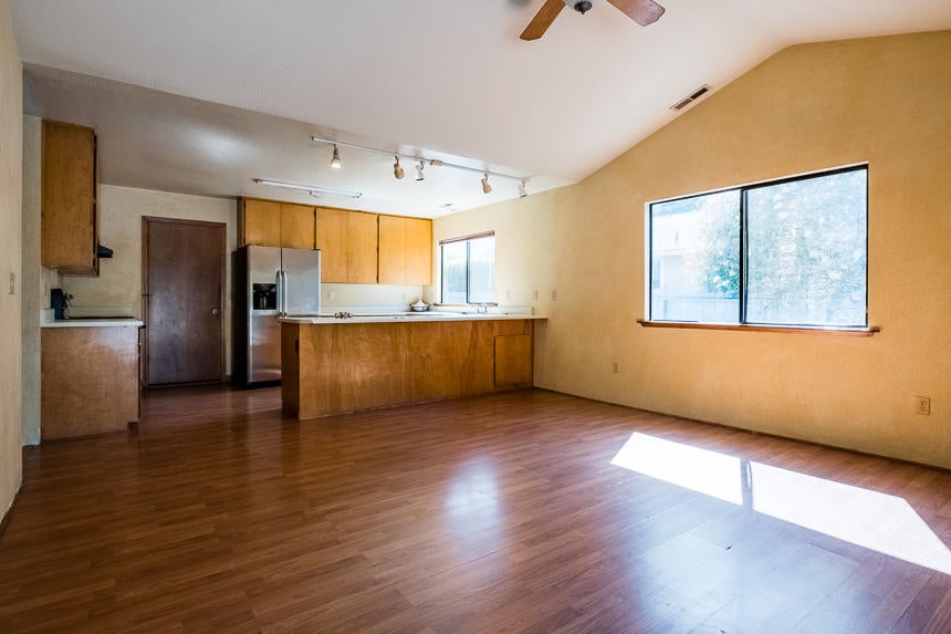 2566 Roberts Road Medford, OR 97504 - Photo 17 of 34 2566 Roberts2-13