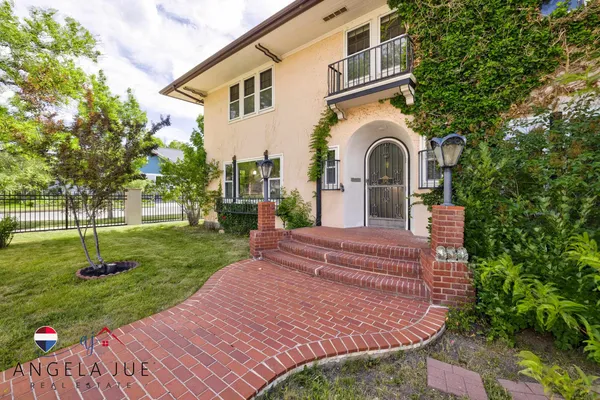 $600,000 | 1042 South David Street, Casper, WY 82601
