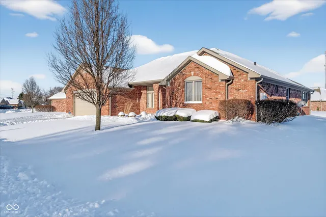 $385,000 | 1006 Woodridge Street, Brownsburg, IN 46112