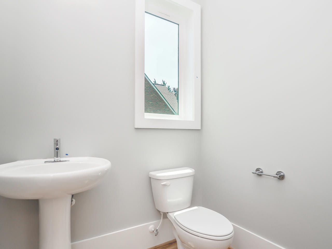 220 Grand Avenue Raleigh, NC 27606 - Photo 19 of 22 Photo 19