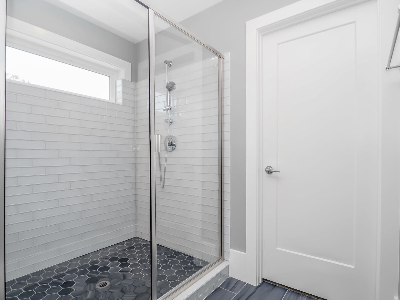 220 Grand Avenue Raleigh, NC 27606 - Photo 7 of 22 Photo 7