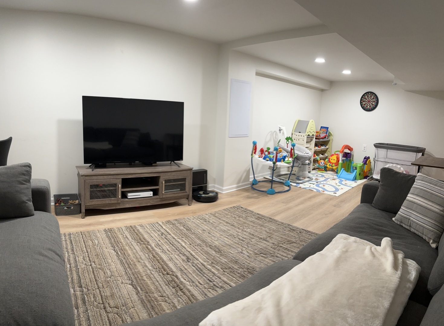 201 Kent Road McHenry, IL 60051 - Photo 12 of 25 a living room with furniture and a flat screen tv