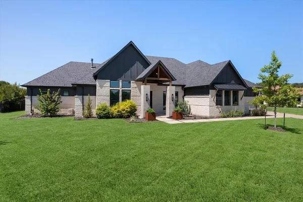 $1,750,000 | 219 Kate Court, Copper Canyon, TX 76226