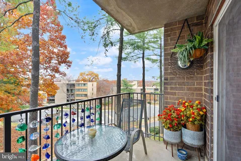 $225,000 | 60 South Van Dorn Street, Unit 306, Alexandria, VA 22304