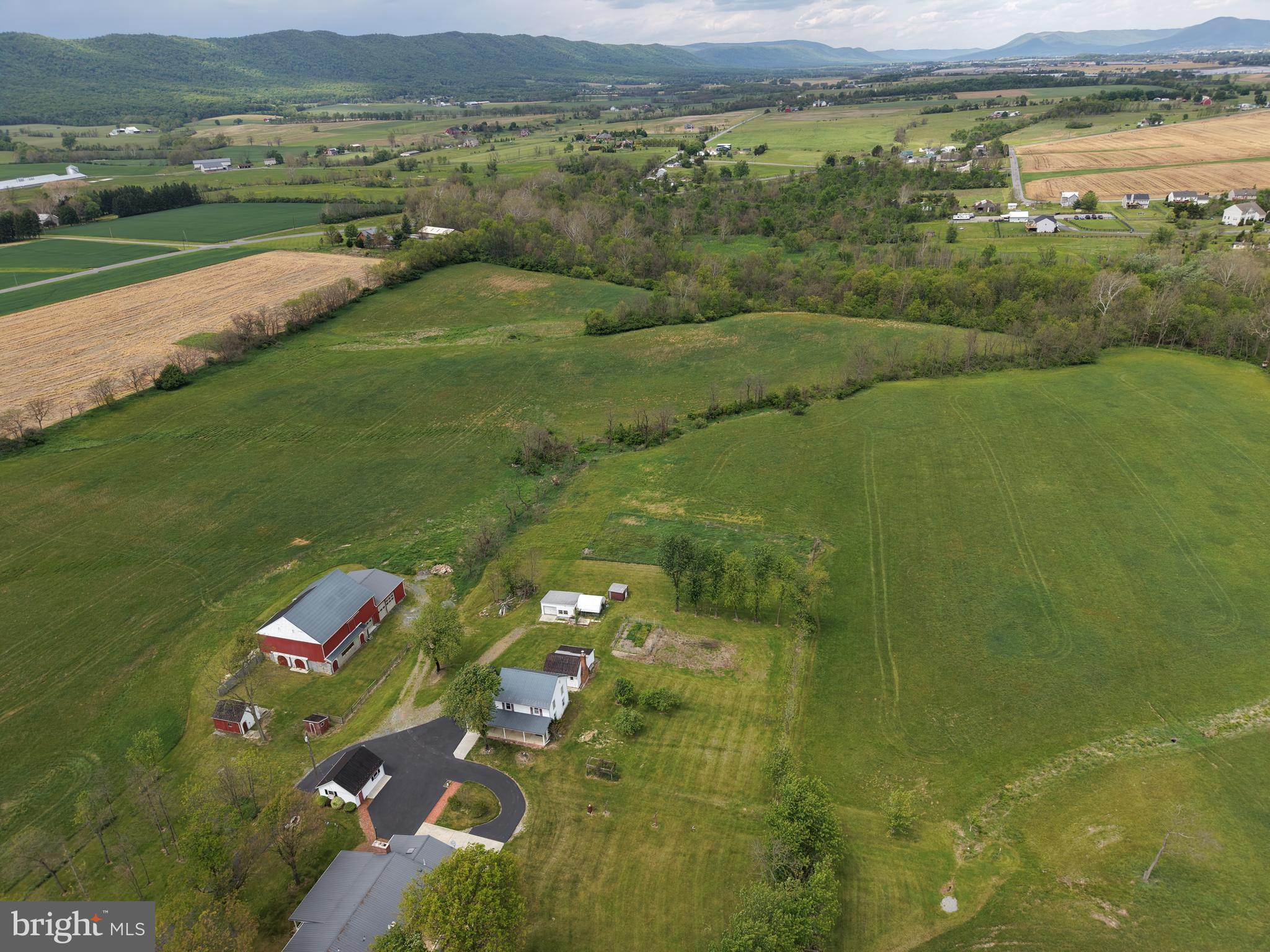 12591 Shimpstown Road Mercersburg, PA 17236 - Photo 9 of 147