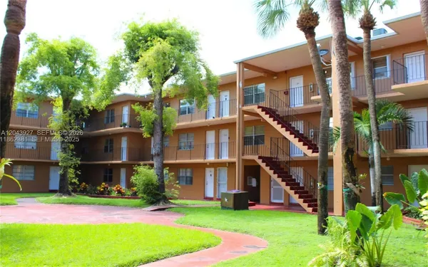 $179,000 | 1230 West 54th Street, Unit 218A, Hialeah, FL 33012