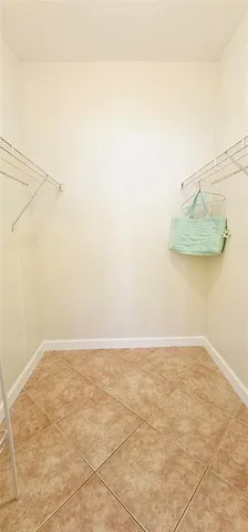 $1,850 | 2001 Northwest 96th Terrace, Unit 10F, Pembroke Pines, FL 33024