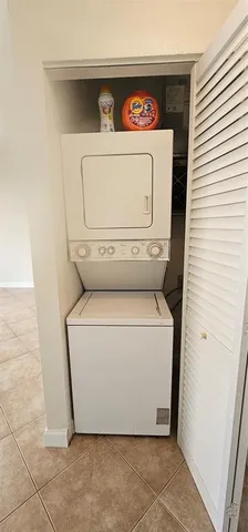 $1,850 | 2001 Northwest 96th Terrace, Unit 10F, Pembroke Pines, FL 33024