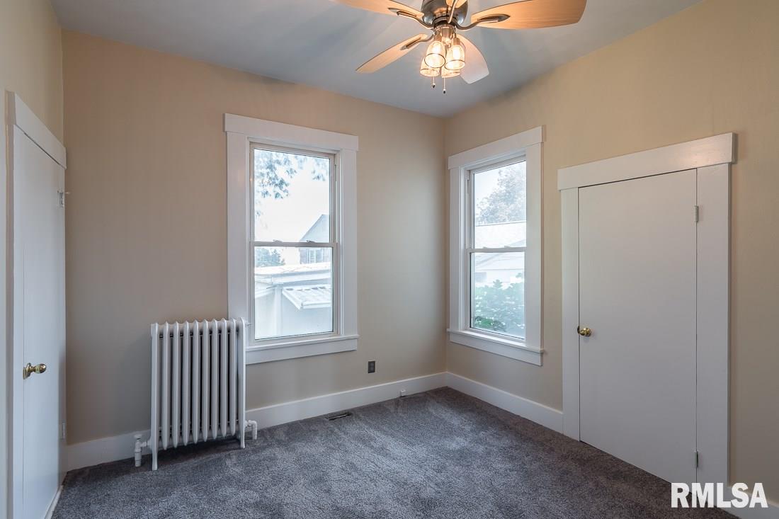 2432 Jersey Ridge Road Davenport, IA 52803 - Photo 19 of 22 Gallery Image 19
