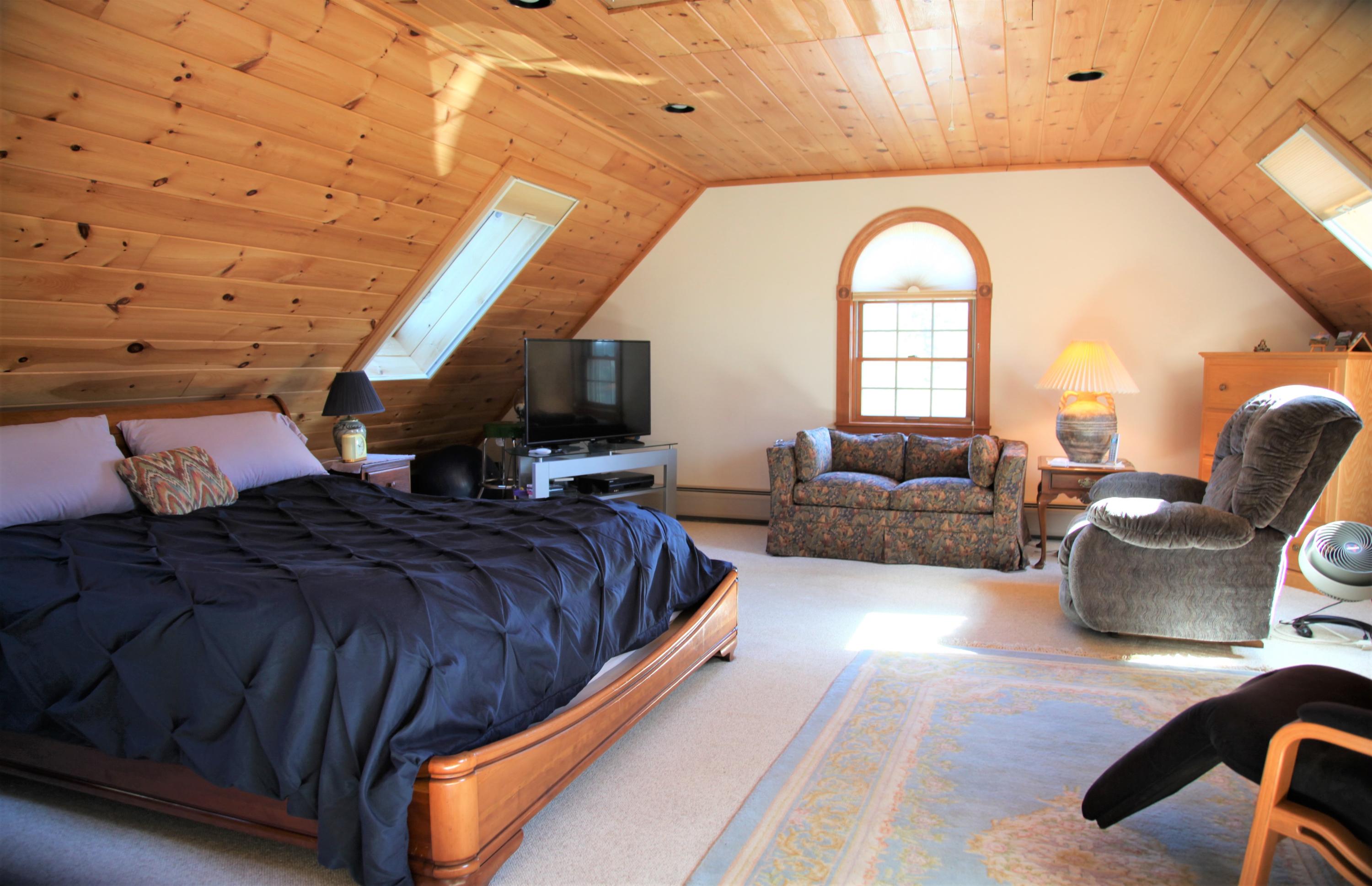 20 Campground Road Jonesport, ME 04649 - Photo 58 of 60 Guest bedroom with ensuite half bath