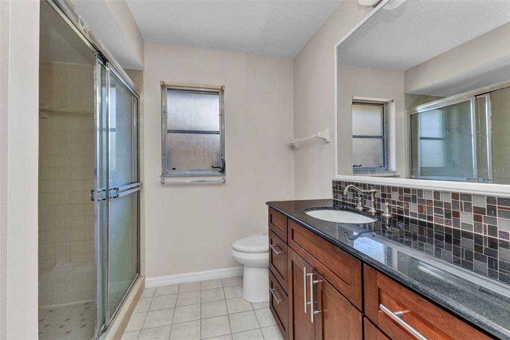 428 Briarwood Road Venice, FL 34293 - Photo 32 of 41