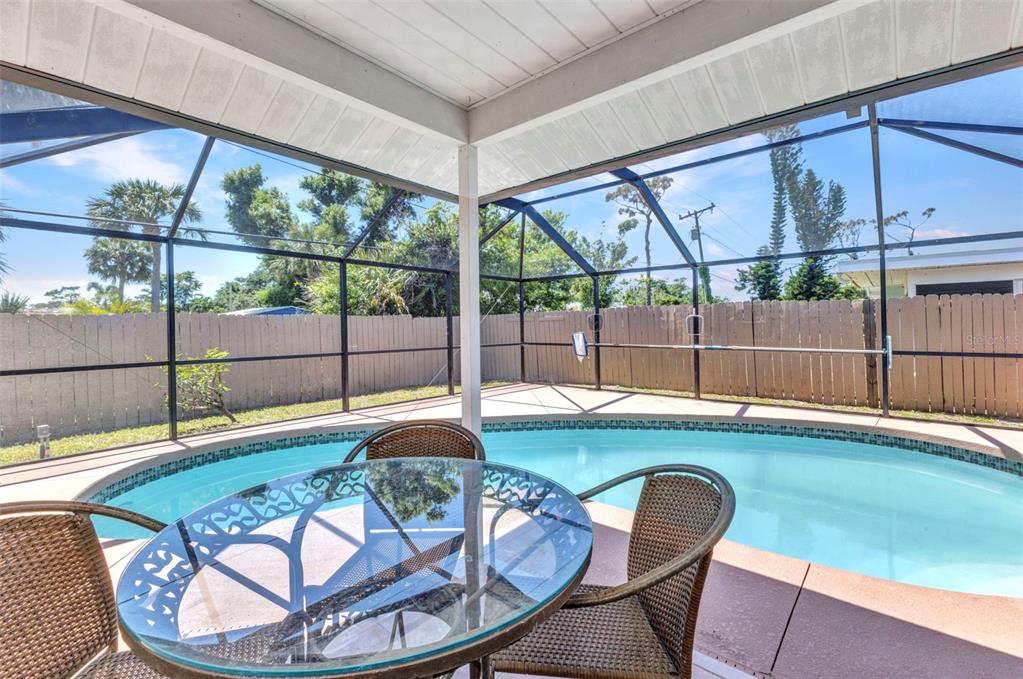 428 Briarwood Road Venice, FL 34293 - Photo 34 of 41