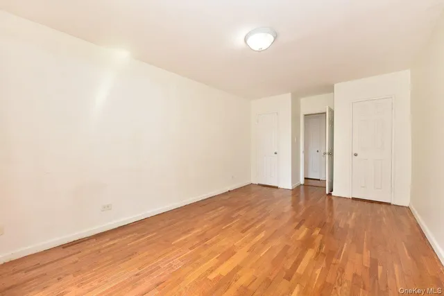 $245,000 | 84-01 Main Street, Unit 221 | Briarwood