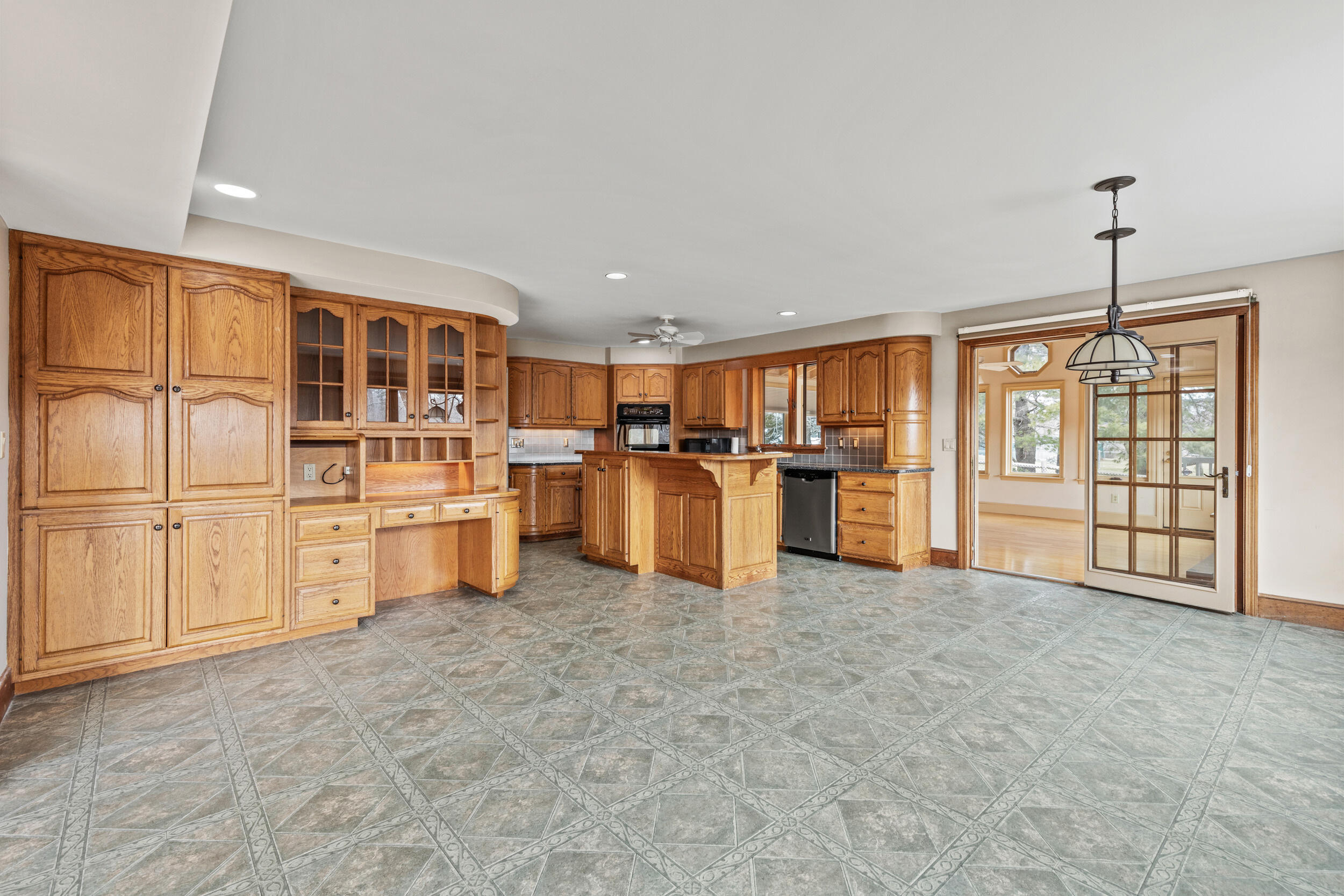 271 Capisic Street Portland, ME 04102 - Photo 13 of 40 Dining room