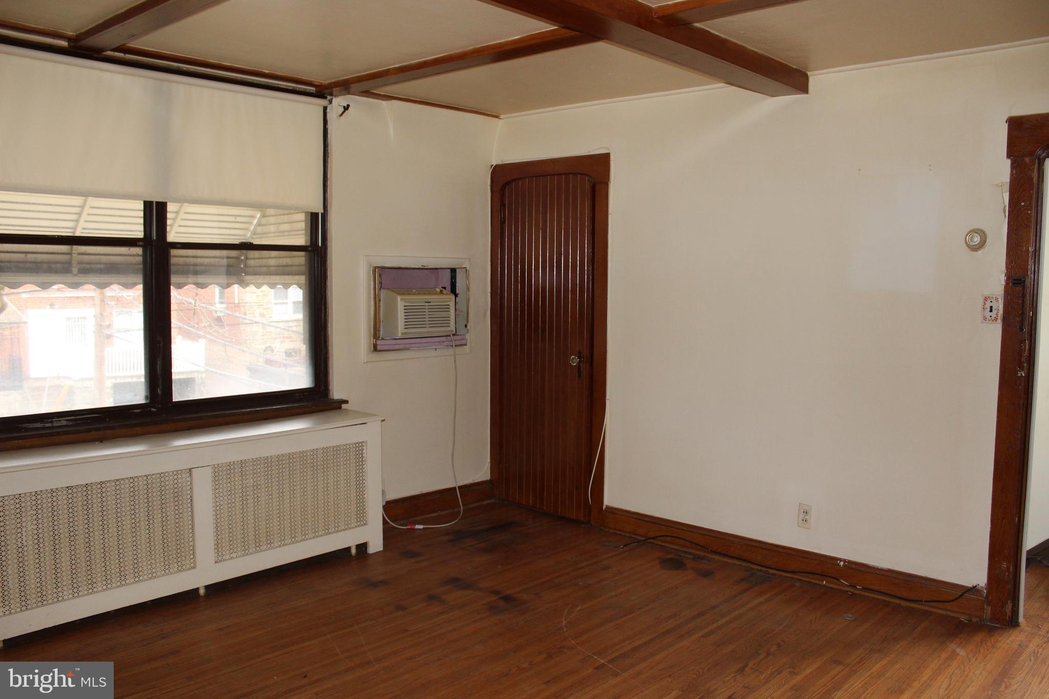 301 Hampden Road Upper Darby, PA 19082 - Photo 11 of 15