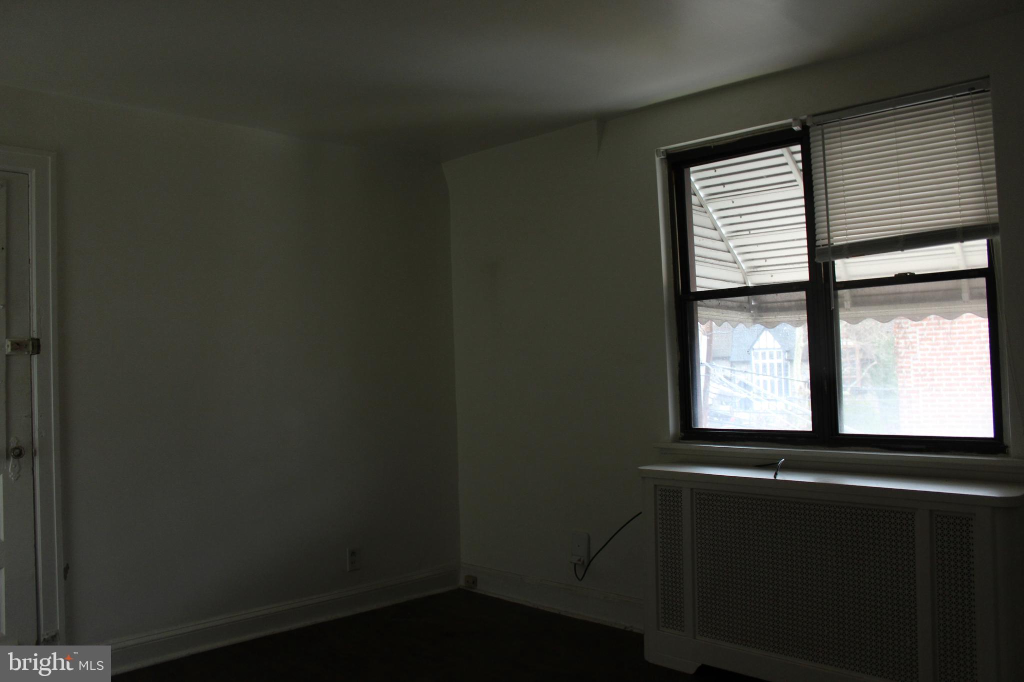 301 Hampden Road Upper Darby, PA 19082 - Photo 10 of 15