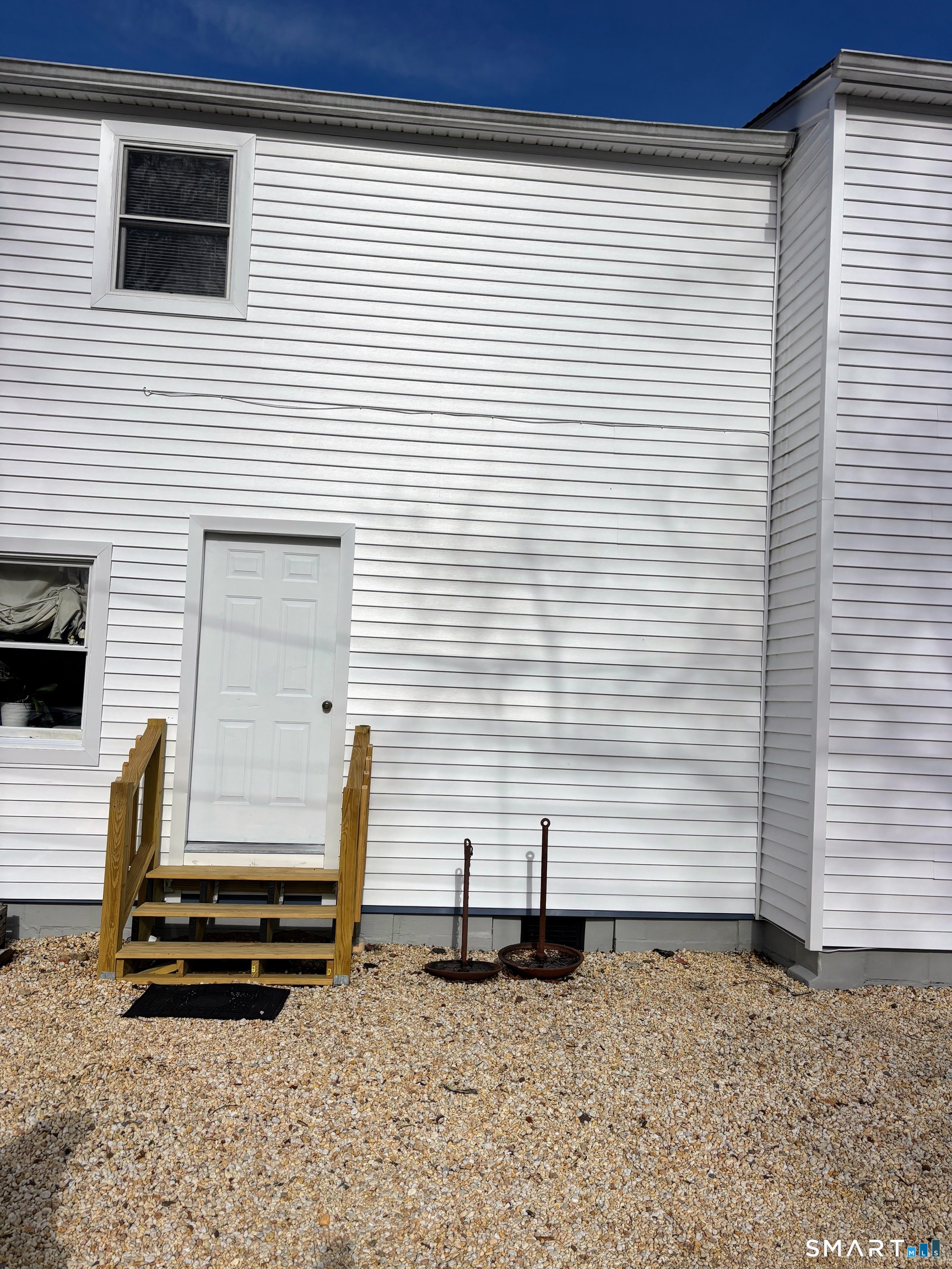 8-2 Lewis Avenue Westbrook, CT 06498 - Photo 2 of 17