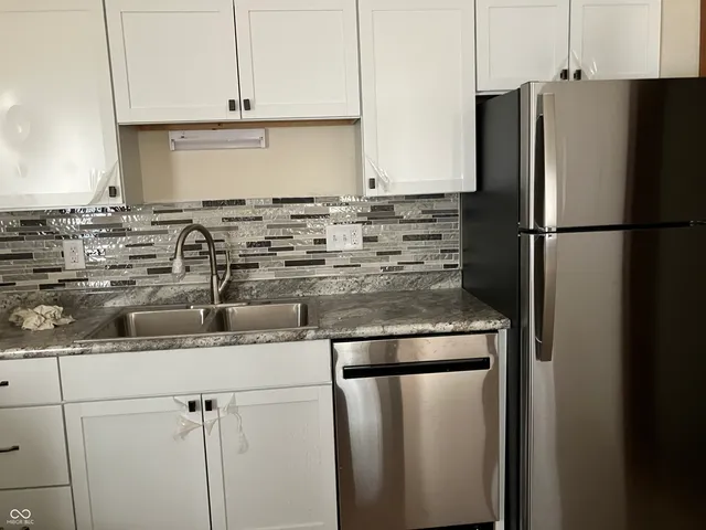 $900 | 778 Loews Boulevard, Greenwood, IN 46142