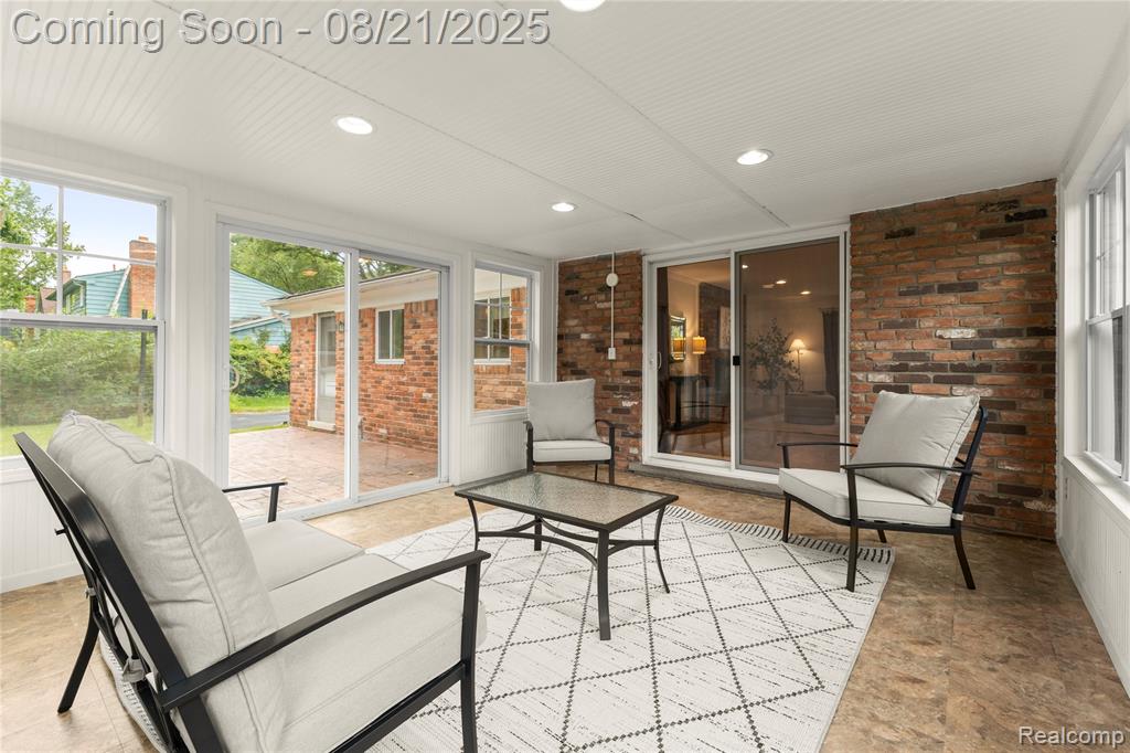 31472 Sunset Drive Beverly Hills, MI 48025 - Photo 16 of 50