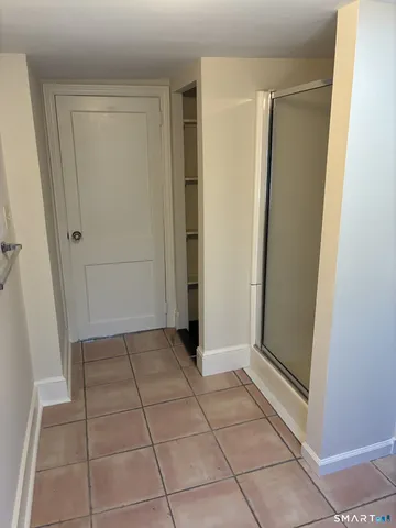 $2,250 | 92 A Huntingtown Road, Newtown, CT 06470